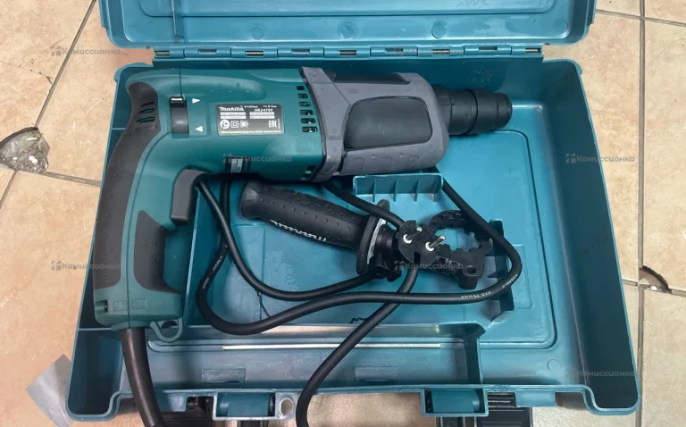перфоратор makita hr2470ft