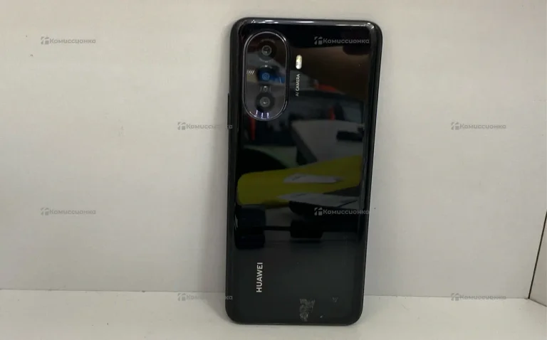 Huawei nova Y70  4/128 ГБ