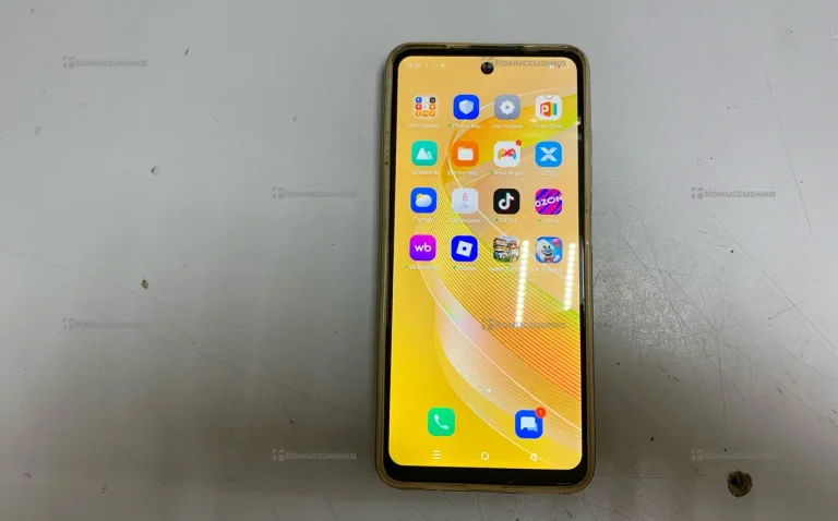 Infinix smart 8 pro 4/256Gb