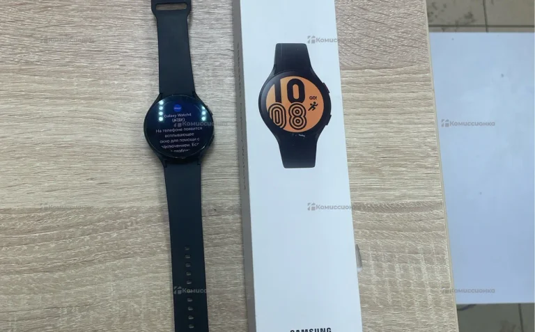 Часы  Samsung Galaxy Watch 4