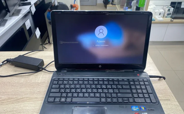 Ноутбук  hp m6