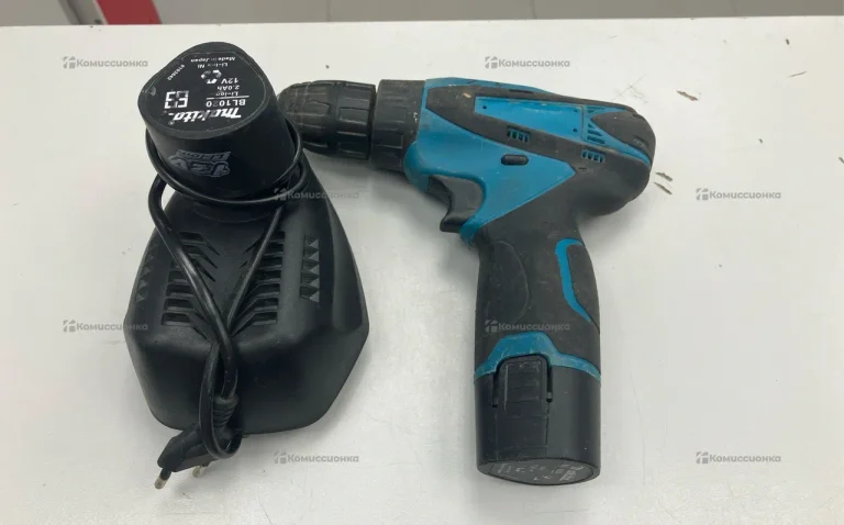 Дрель-шуруповерт аккумуляторная DF330DWE реплика