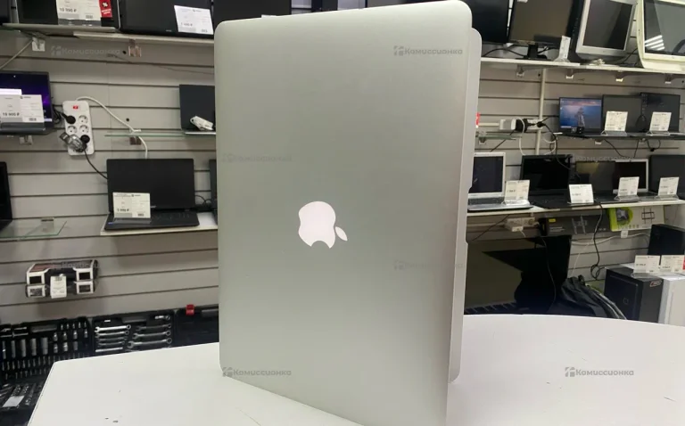 MacBook Air 13 2017 i5/8gb/120ssd