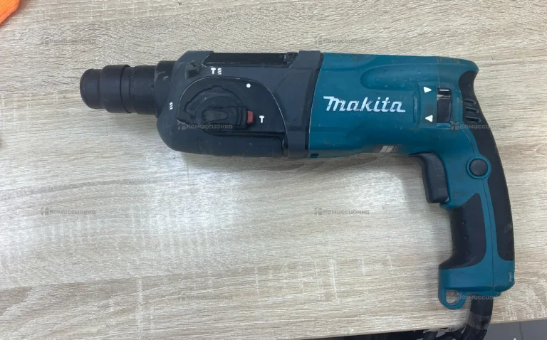 Перфоратор Makita HR2470 оригинал