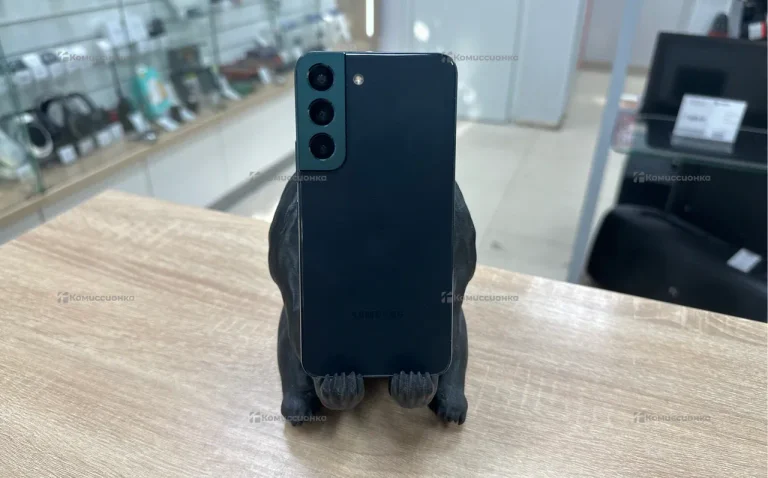 Samsung Galaxy S22 5G 8/128 ГБ