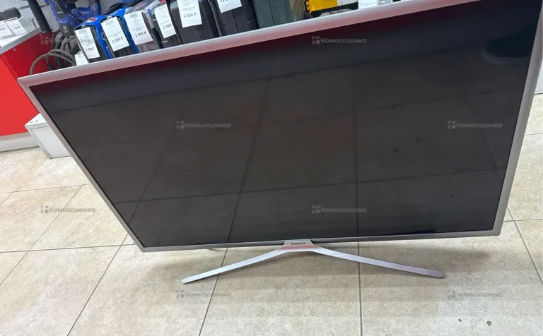 Телевизор Samsung UE32M5550AU