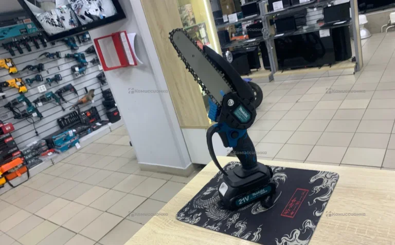 Аккумуляторный Сучкорез Makita (rep)