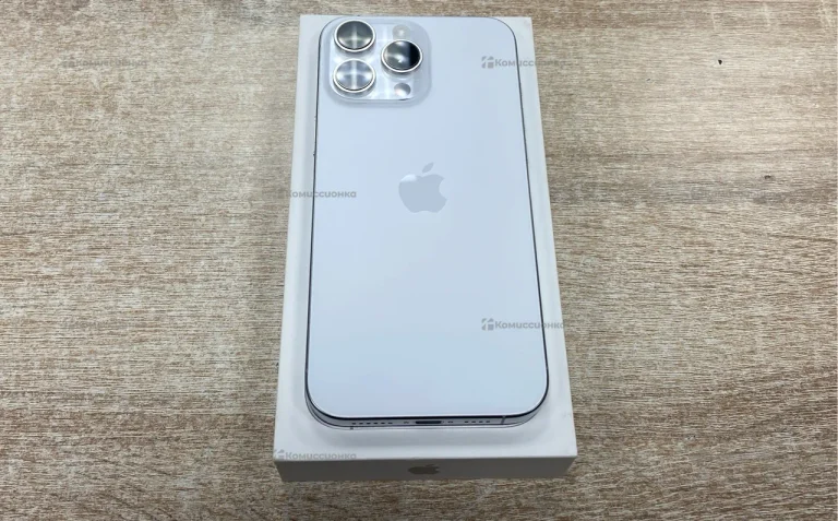Apple iPhone 16 Pro Max 8/256 ГБ