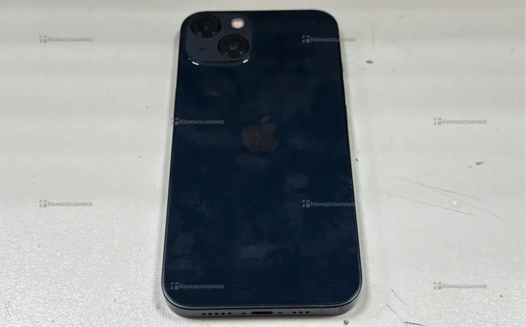 Apple iPhone 13 4/128 ГБ