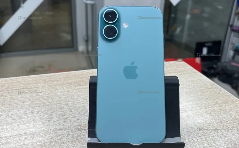 Apple iPhone 16 8/256 ГБ