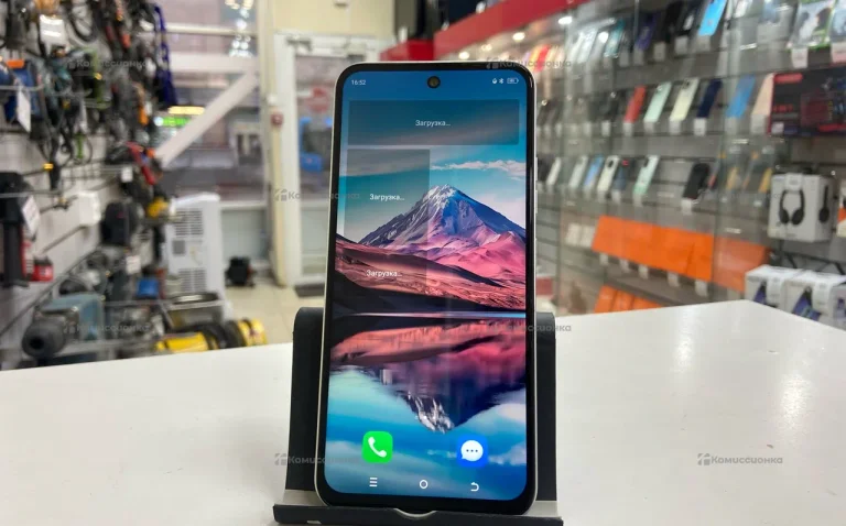 Tecno Spark 30C 4/128 ГБ