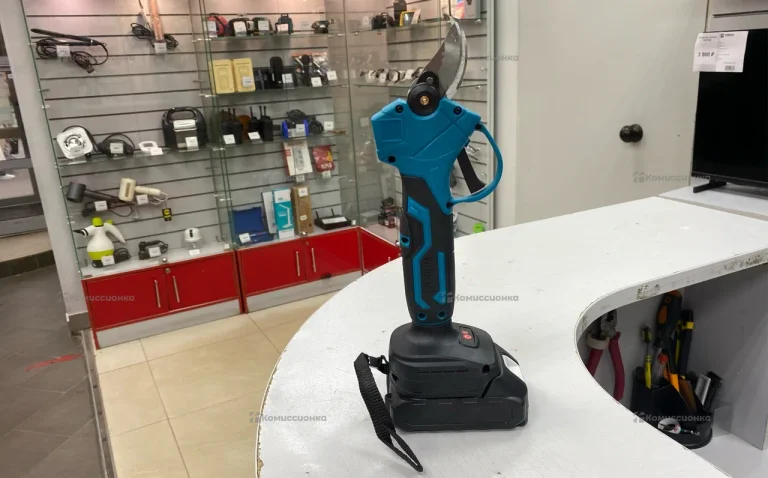 Сучкорез MAKITA АКБ