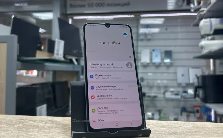 Samsung Galaxy A50 4/64 ГБ
