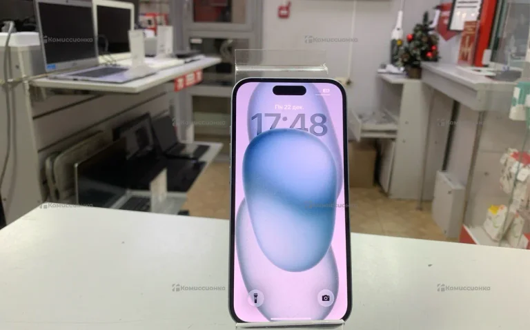 Apple iPhone 15 6/128 ГБ