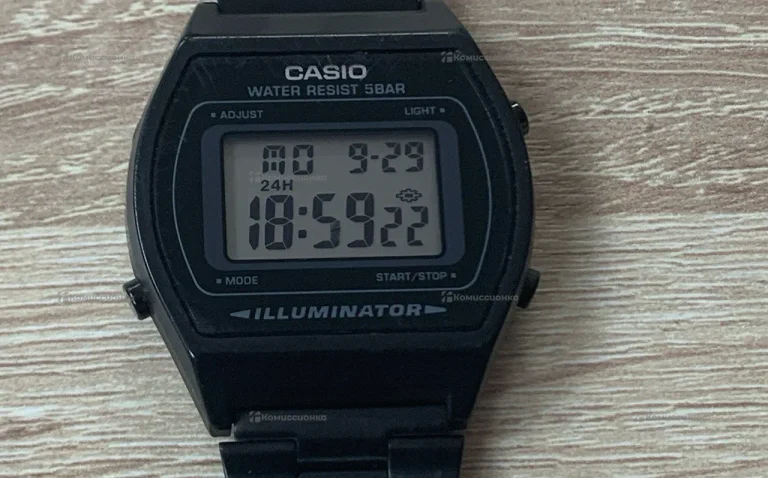 Часы  CASIO ILLUMINATOR