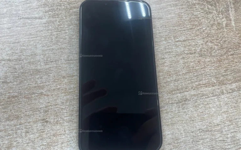 Apple iPhone 13 4/128 ГБ