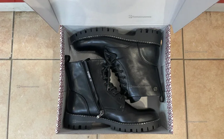Женские ботинки 41 р