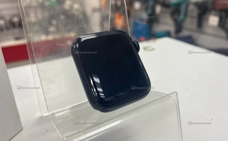 Часы  Apple Watch SE Gen 2 40mm
