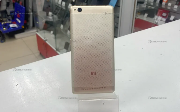 Xiaomi Redmi 3 2/16 ГБ