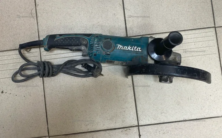 УШМ makita GA9050