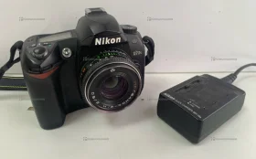 Фотоаппарат  Nikon D70s