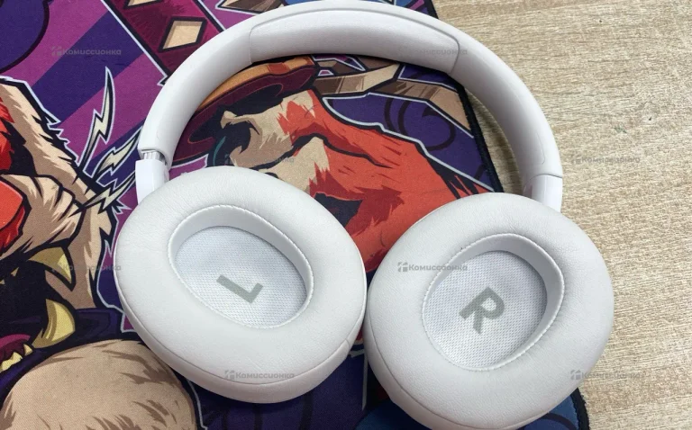 Наушники  JBL Tune 760NC