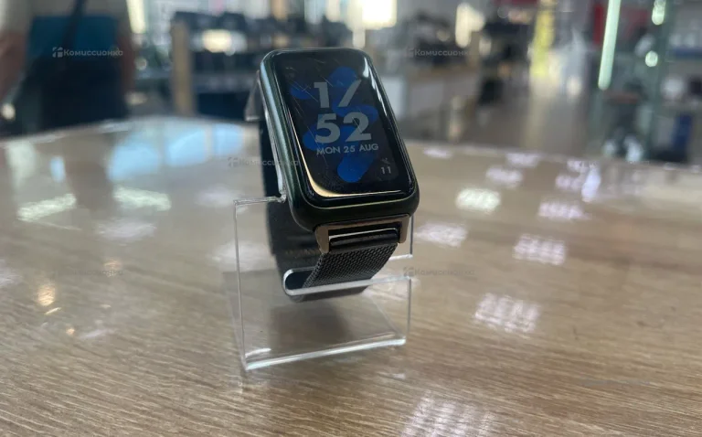 Часы  Huawei B19