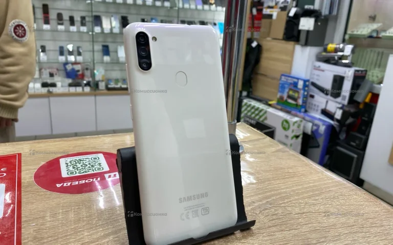 Samsung Galaxy A11 3/32 ГБ
