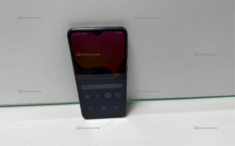 Samsung Galaxy A10 3/32 ГБ