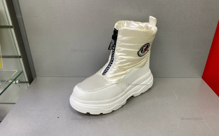 Ботинки Moncler 39p