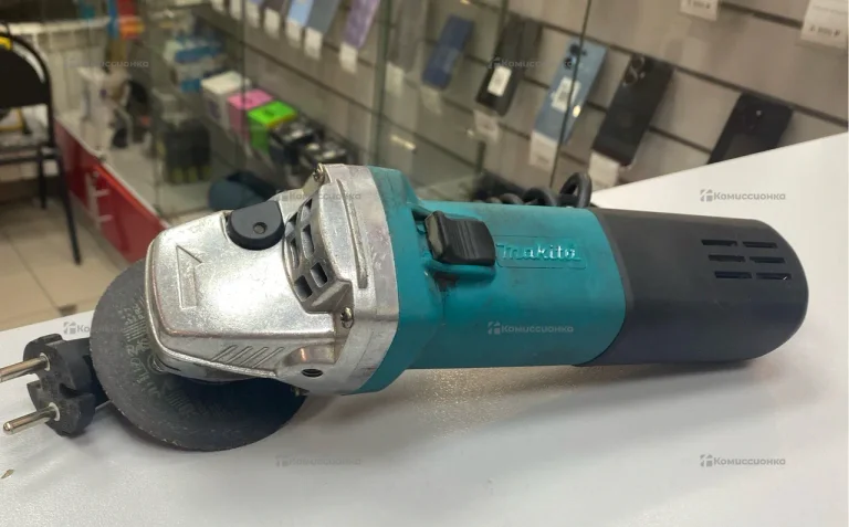 УШМ Makita 9558HN реплика