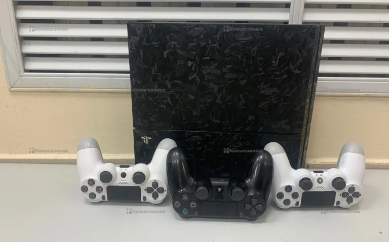 Игровая Приставка Sony Ps4 Fat 1Т ( прошитая)