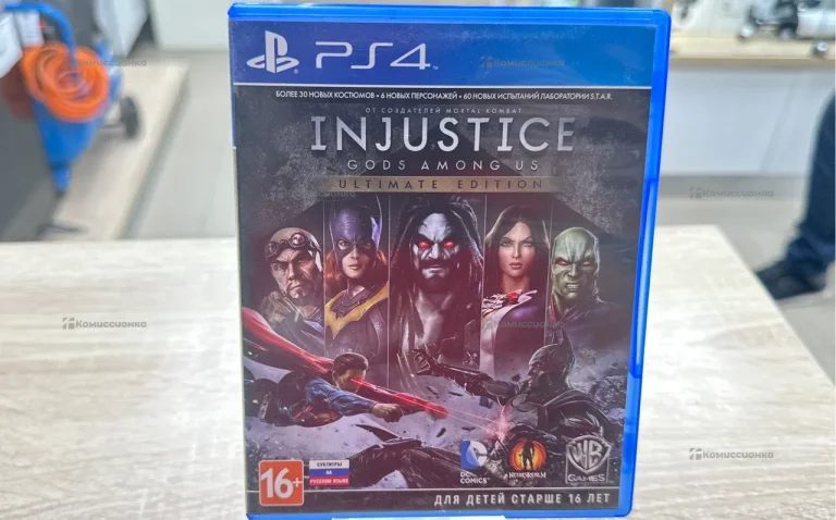 Диск PS4 Injustice Good Among US