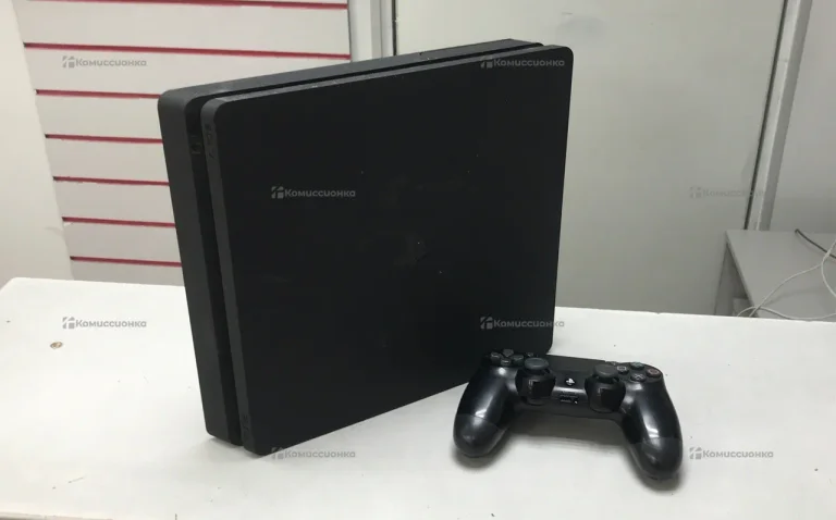 Приставка PS4. slim 1tb