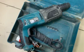 Перфоратор makita HR2470