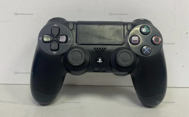 геймпад PS4 черный