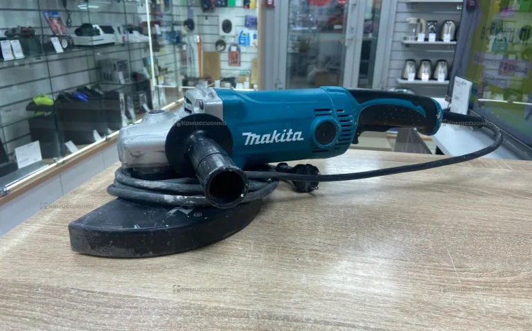 Ушм makita GA9050