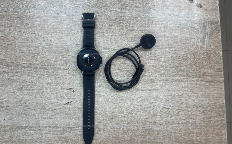 Часы  Samsung Galaxy Watch 8 classic