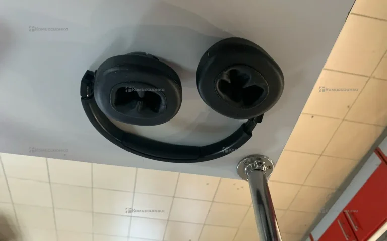 Наушники  jbl710