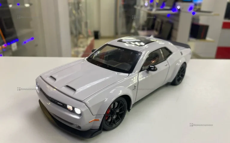 Машинка Dodge Charger