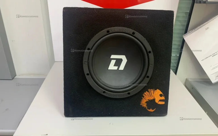Сабвуфер  DL AUDIO Piranha 8a