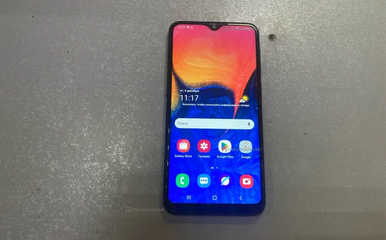 Samsung Galaxy A10 2/32 ГБ