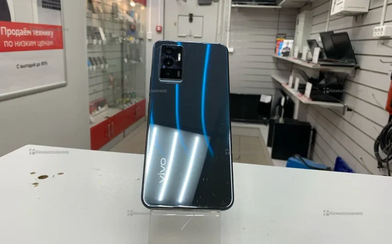 Vivo V23e 8/128 ГБ