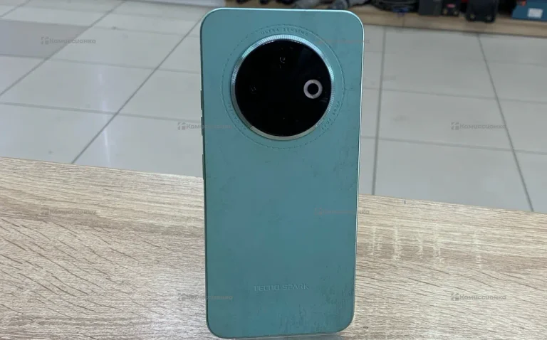 Tecno Spark 30C 6/128 ГБ