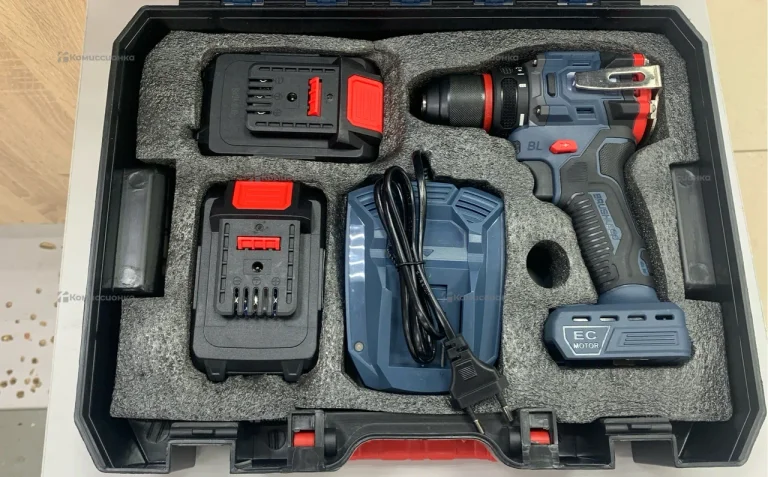 шуруповерт метал патрон Makitoni