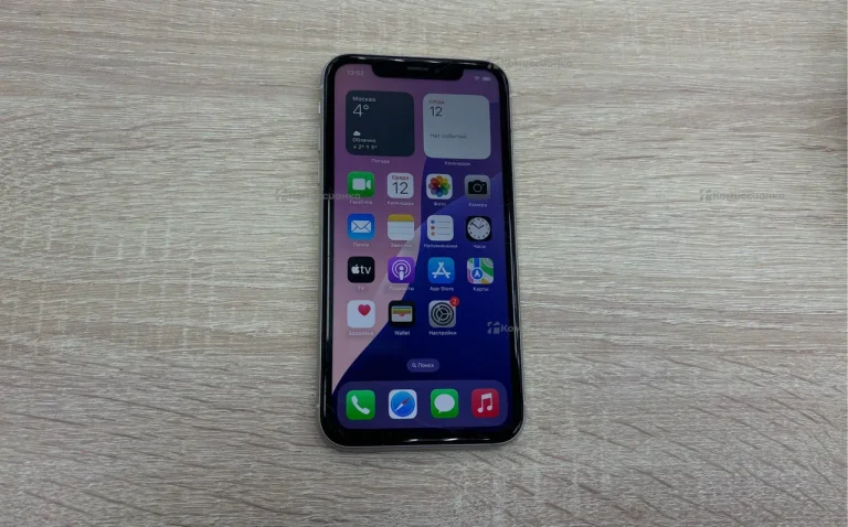 Apple iPhone XR 3/128 ГБ