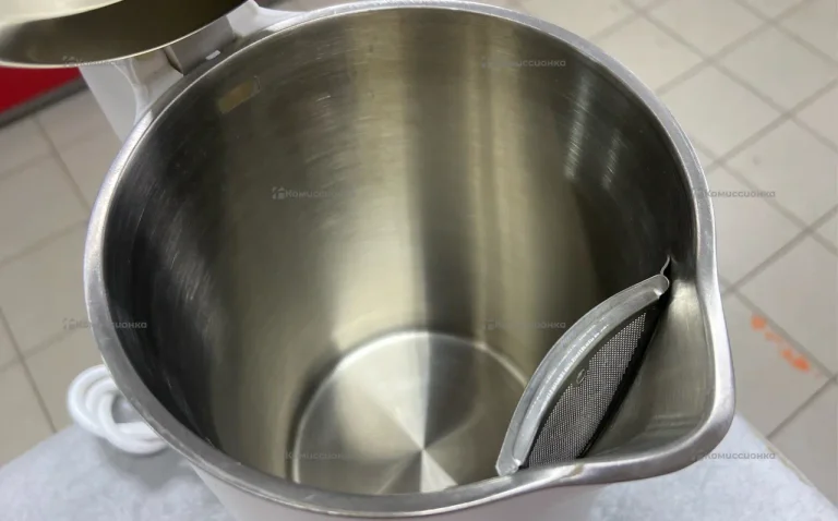 Чайник DEXP DW1500