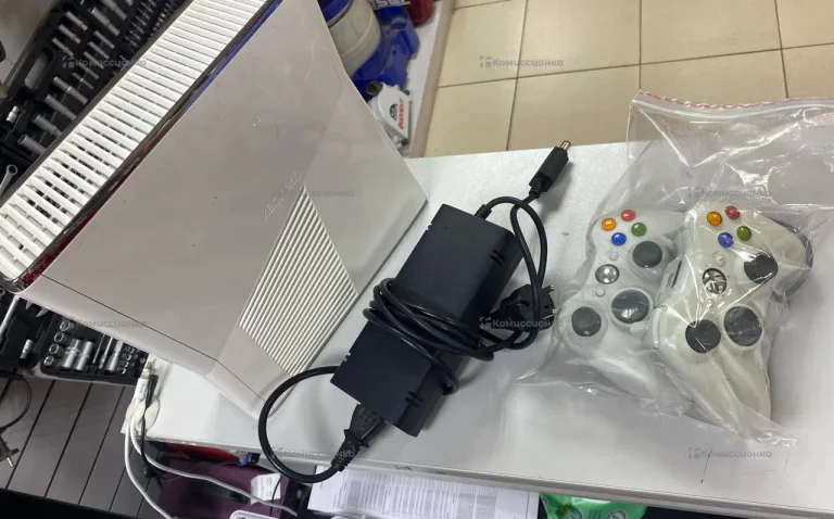Приставка Xbox 360 500gb прошитая 71 игра