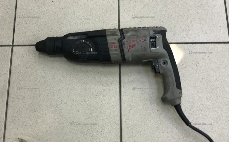 Перфоратор Интерскол П-30/900АВС