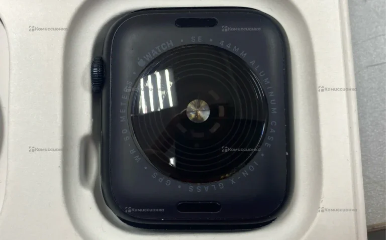 Apple watch se (gen 2) состояние идеальное, гарант